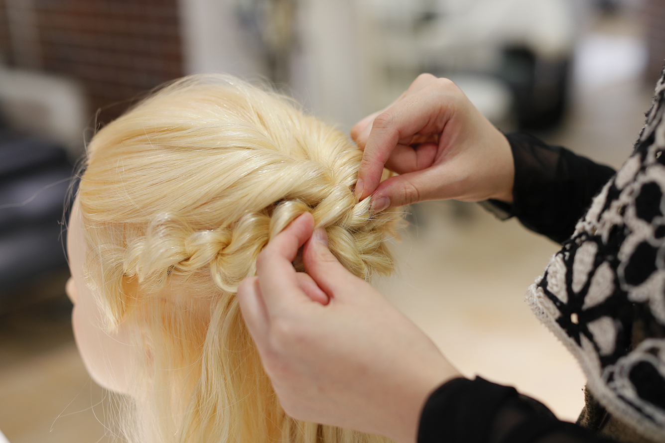 ヘアアレンジの参考画像