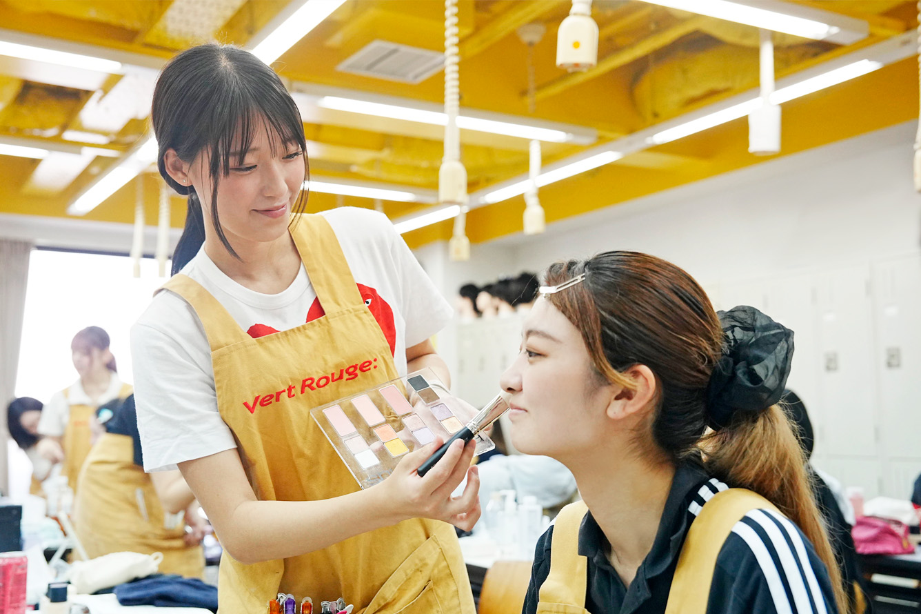 カラー or メイクの参考画像