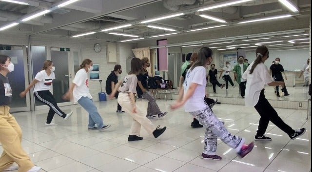 大阪で美容のプロを目指すならヴェールルージュ美容専門学校 大阪 心斎橋にある専門学校